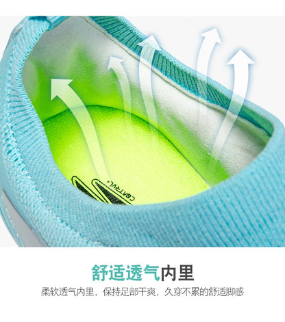 2026 New Men Soccer Cleats Breathable Lightweight Football Boots Anti-Slip Training Shoes Outdoor Sport Sneakers