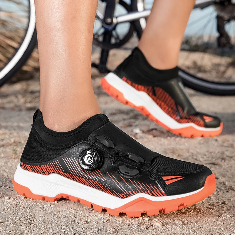 Outdoor Mountain Bike Riding Shoes With Anti Slip Soles Suitable For Riding Sports Shoes That Are Lightweight Sizes For 39-46
