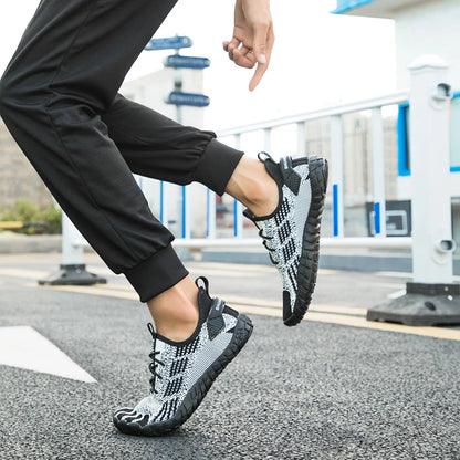Water Shoes for Men Barefoot Beach Shoes Breathable Sport Shoes Quick Dry River White Sea Aqua Sneakers Soft Beach Sneakers