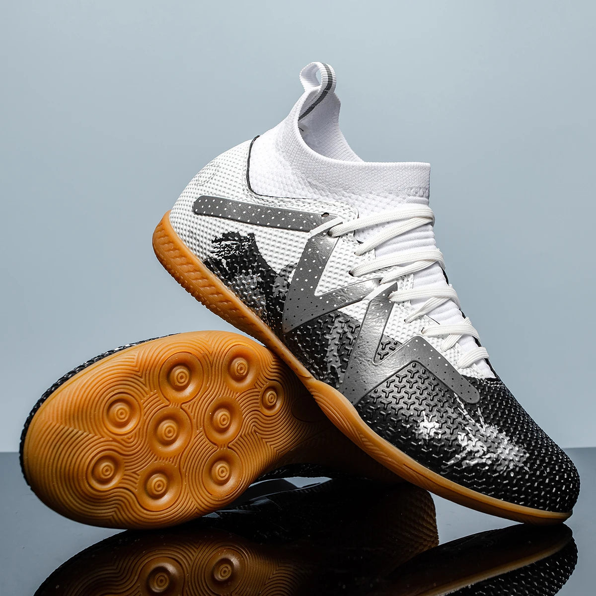 Men's Soccer Shoes Professional Match TF Football Boots Unisex Ultralight Match Hot Sale Women's Sneakers High-Quality Breathable