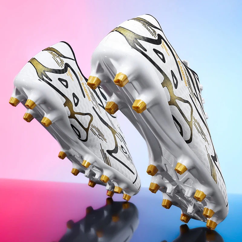 New Men's Football Boots TF Sport Training Soccer Shoes Soft Ultralight Breathable Professional Sneakers Unisex Grass Cleats Match