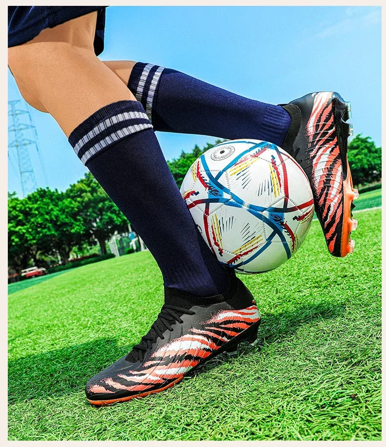 New Men’s Match Unisex Soccer Shoes Outdoor Adult Cleats Ultralight Football Boots Sport Non-Slip Comfortable Grass High-Quality