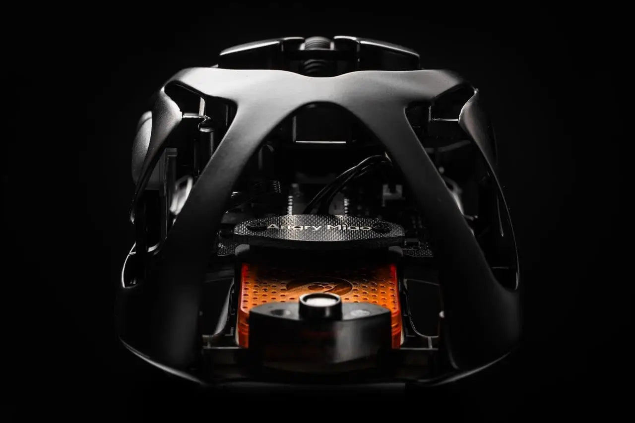 Angry Miao Infinity Gaming-Wireless-Maus aus Metall, ultraleicht, hohl, Hot-Swap-fähig, PAW3950, Dual 8K, kabelgebunden, Tri-Mode
