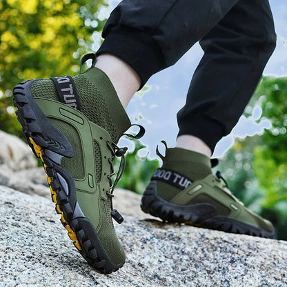Size 39-47 Men's Aqua Shoes Anti-Slip Male Sneakers Mountain Hiking Shoes Quick-Drying Water Shoes Soft Casual Sneakers 2024