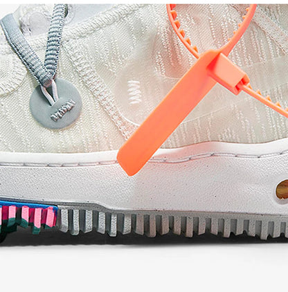 Nike Authentic AIR FORCE 1 MID SP Sapatilhas casuais unissexo de cano alto DO6290-100
