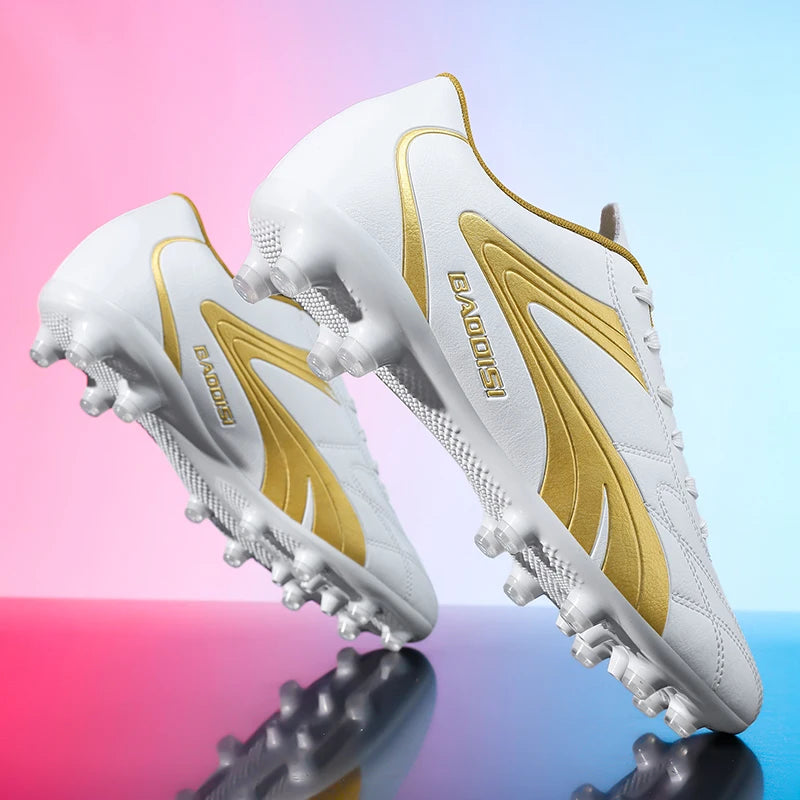 New Professional Men Soccer Shoes Adult Football Sneakers Indoor Futsal Ultralight Non-Slip Sport Wear-Resistant Football Boots.