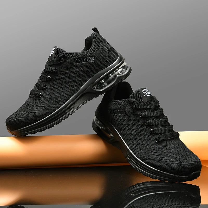 Men’s Sneakers 2025 New Sports Casual Fashion Breathable Men’s Shoes Light Running Sneakers Comfort Large Size Men’s Running Shoes