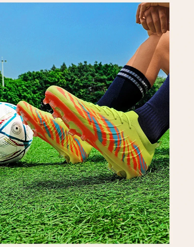 New Men’s Match Unisex Soccer Shoes Outdoor Adult Cleats Ultralight Football Boots Sport Non-Slip Comfortable Grass High-Quality