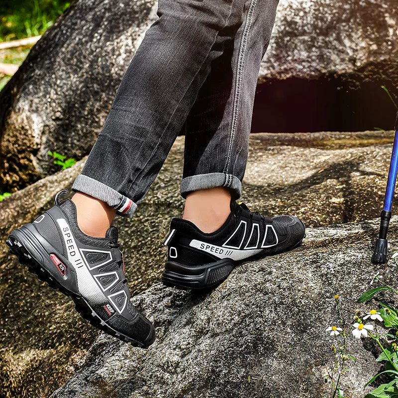 Men’s Hiking Shoes Waterproof Outdoor Lace-Up Sports Shoes Women’s Bicycle Casual Shoes Non-Slip Field Tactical Training Shoes