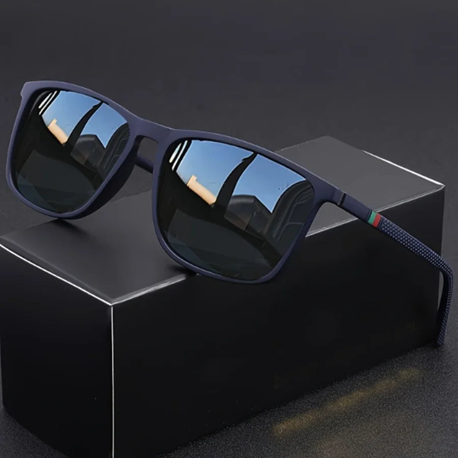 Classic Square Men's Sunglasses Comfortable Lightweight Black Frame Glasses Ideal for Travel Photography Gifts