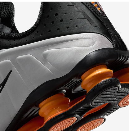 Offizielle authentische Nike SHOX R4 Herren-Laufschuhe, gedämpft, verschleißfest, Low-Top, HQ1988-003