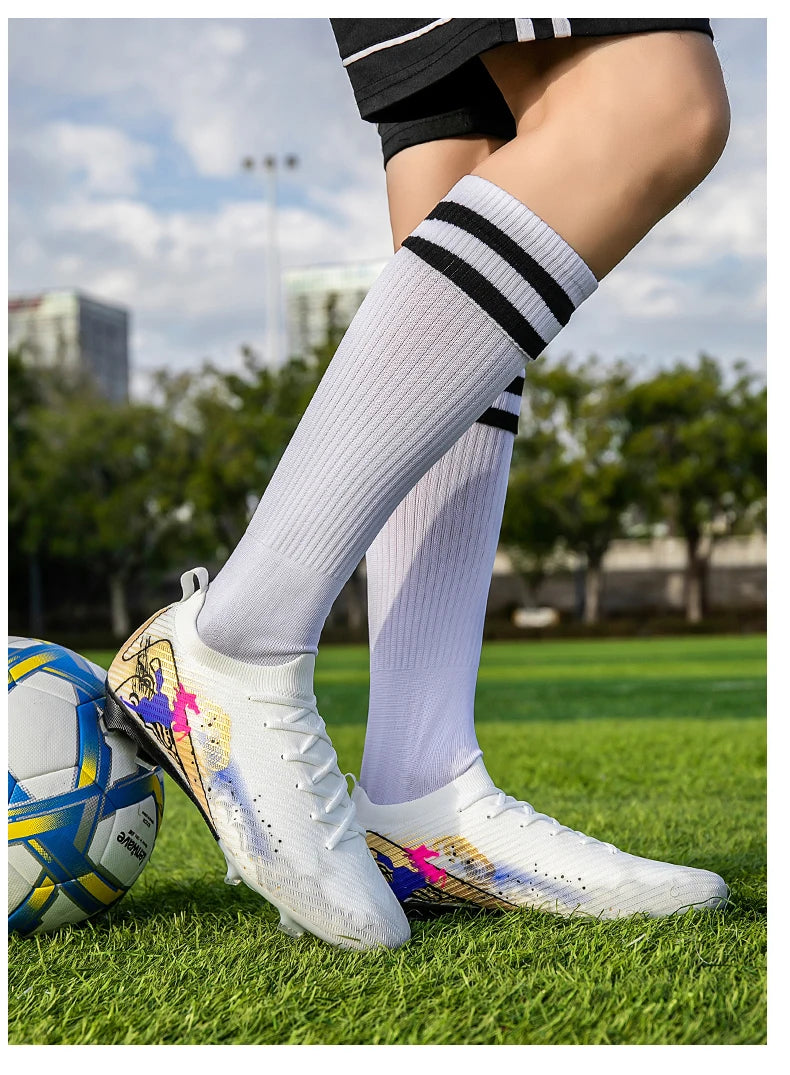 New Men Football Boots Soccer Cleats FG Non-Slip Training Shoes Soccer Shoes Long Spikes Match Ultralight Outdoor Drop Shipping