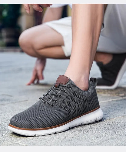 Casual Sneaker Shoes Breathable Men's Walking Mesh Soft Sole Outdoor Anti Slip Travel Comfortable Running Shoes Tenis Masculino