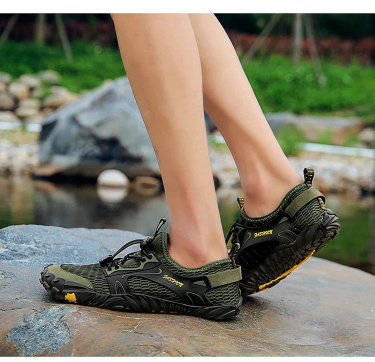Water Shoes for Men, Trekking Hiking Shoes, Drainage Beach Aqua Shoes, Quick Dry Swim Barefoot Sandals, Diving Fishing Surfing Sneakers