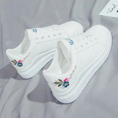 Shoes 2025 Women Running Spring Autumn Fashion White Breathable Embroidered Flower Lace-Up Casual Sneakers Women's Shoes