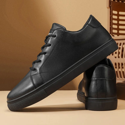 2026 Spring and Autumn Large Size New Trendy Men's Shoes Korean Style Breathable Versatile White Shoes Running Youth Casual Sports Shoes