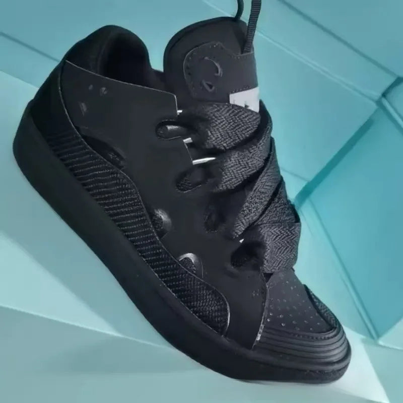 Bequeme Skate-Schuhe mit hohem Absatz, dicker Sohle, lässige sportliche Dad-Bag-Schuhe im vietnamesisch-kambodschanischen neuen Stil, geknotet, zum Hineinschlüpfen