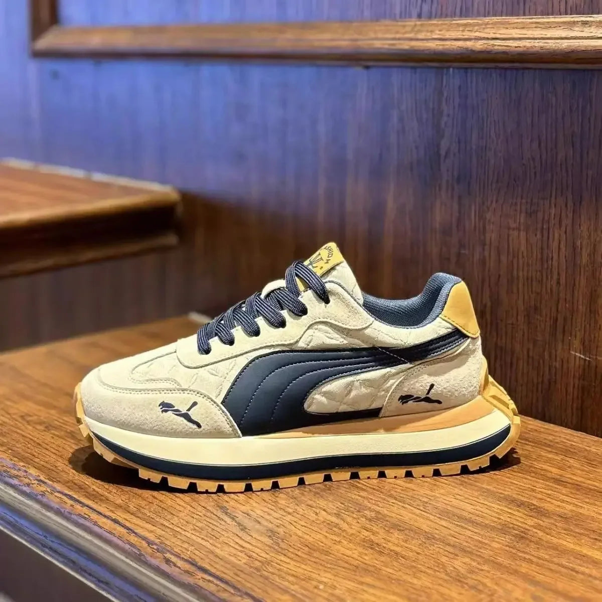 Casual Men's Sports Shoes Summer Casual Thick-Soled Men's Shoes Soft and Comfortable Non-Slip Outdoor Fashion Sneakers