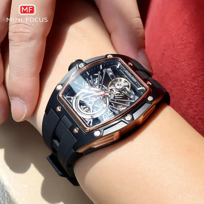 MINI FOCUS Herren-Armbanduhr, modisch, schwarz, wasserdicht, automatische mechanische Uhr mit Leuchtzeigern, Silikonarmband und Tonneau-Zifferblatt