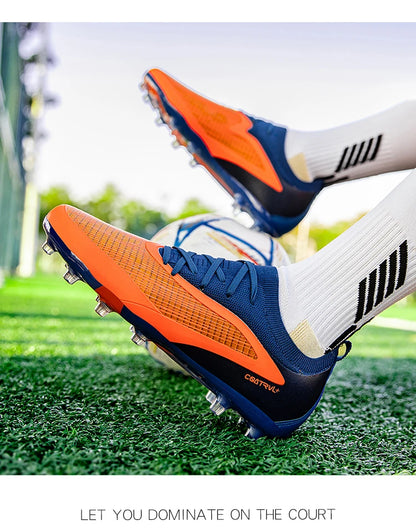 2026 New Men Soccer Cleats Breathable Lightweight Football Boots Anti-Slip Training Shoes Outdoor Sport Sneakers