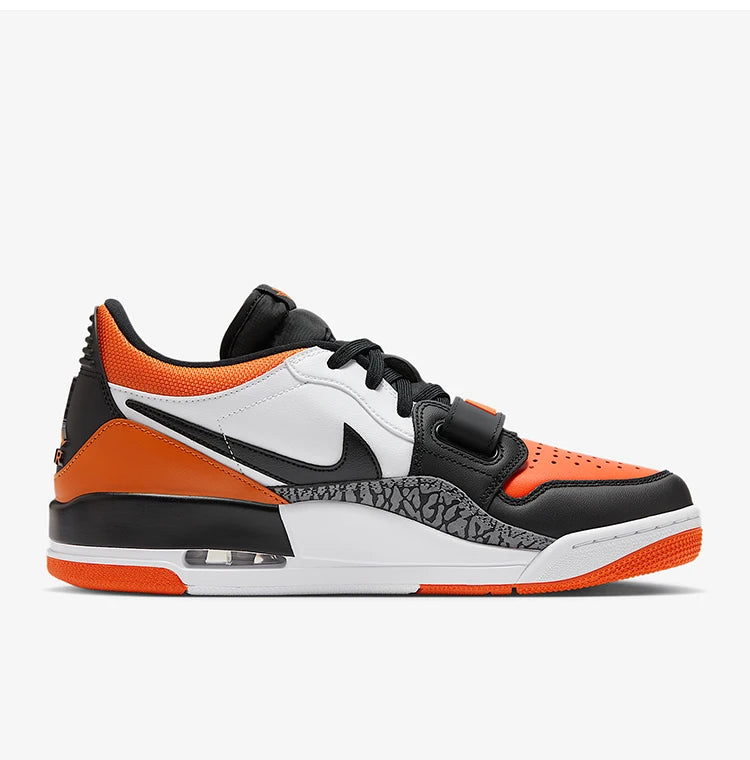 Nike Original Jordan Herren-Basketballschuhe mit Air-Dämpfung CD7069-118