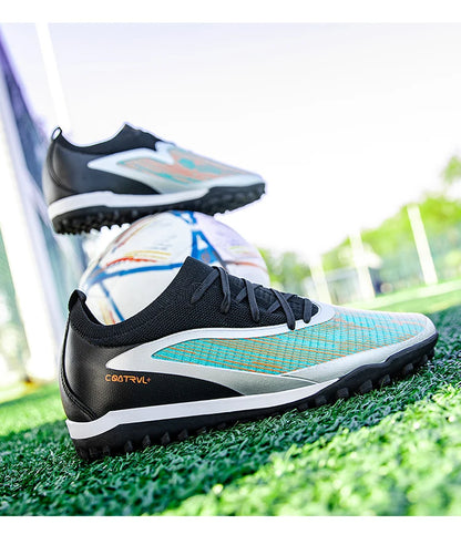 2026 New Men Soccer Cleats Breathable Lightweight Football Boots Anti-Slip Training Shoes Outdoor Sport Sneakers