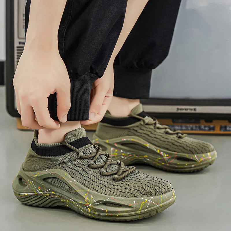 Men's Sports Shoes Soft Light Mesh Thick Sole Anti-Slip Tennis Shoes Spring New Fashion Lace-Up Outdoor Fitness Running Shoes
