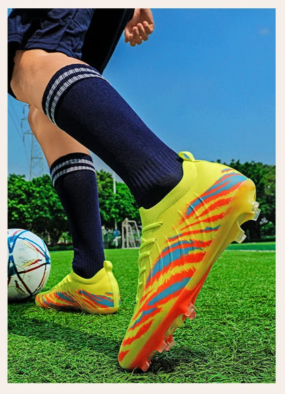 New Men's Football Boots Sport Ultralight Non-Slip Outdoor Adult Cleats Match Unisex Soccer Shoes Comfortable Grass High-Quality