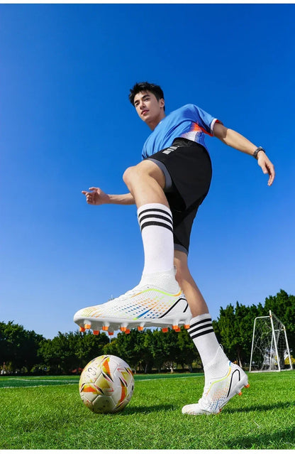 Men's Football Field Boots Ultralight Turf Indoor Society Training Soccer Shoes Cleats for Kids Sneakers TF/FG Football Shoes