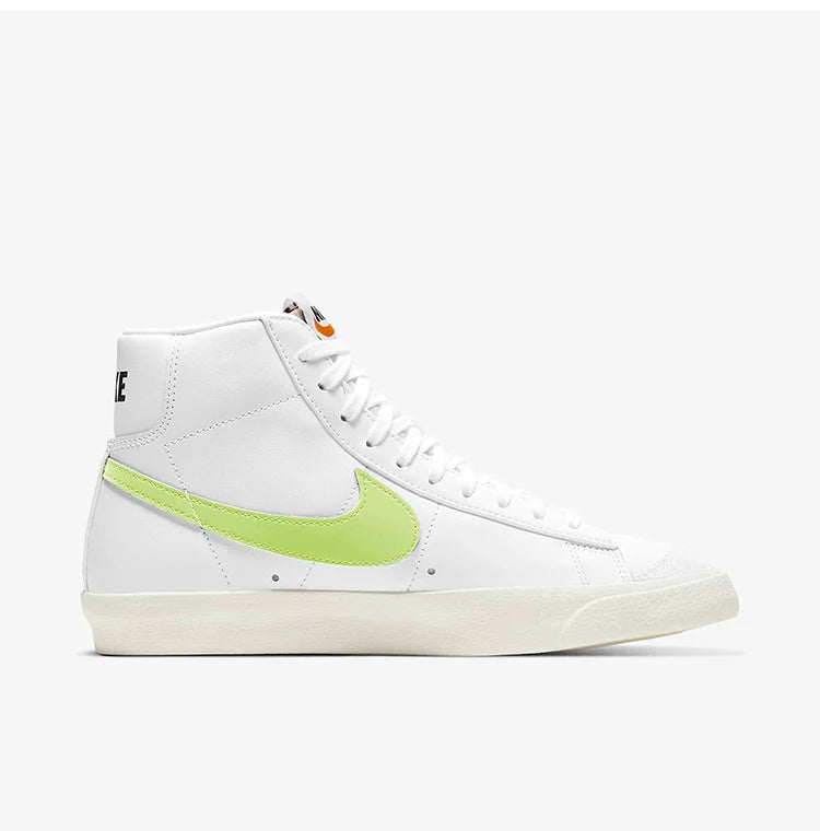 Nike Authentic Blazer Sapatilhas Casuais de Cano Médio para Mulher com Envolvimento Antiderrapante CZ1055-108
