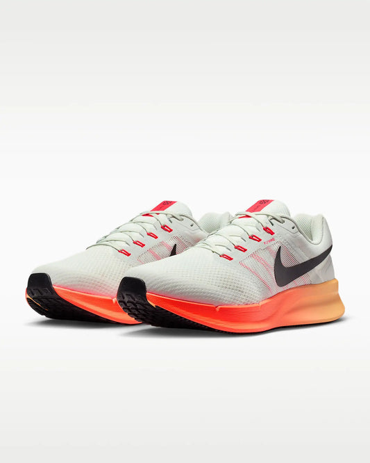 Men's Nike Run Swift 3 Road Running Shoes DR2695-017