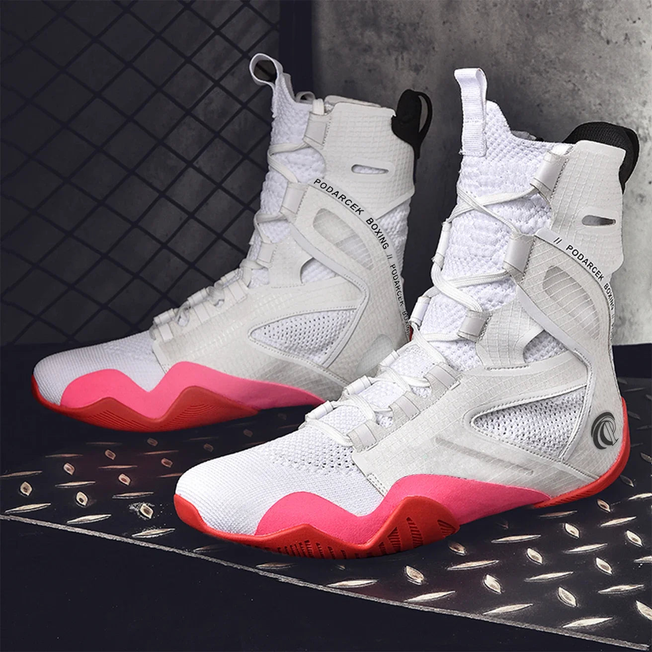 2026 Men Boxing Shoes Classic Training Outdoor Sneakers Sports Professional Fitness Wrestling Shoes Equipment Original Boxing Boots