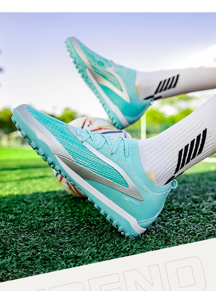 2026 New Men Soccer Cleats Breathable Lightweight Football Boots Anti-Slip Training Shoes Outdoor Sport Sneakers