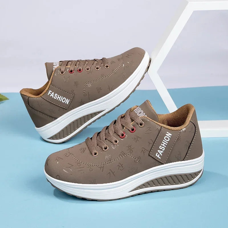Scarpe casual da donna outdoor con suola spessa, platform alla moda, taglia grande 42, fondo piatto, scarpe sportive per camminata e corsa