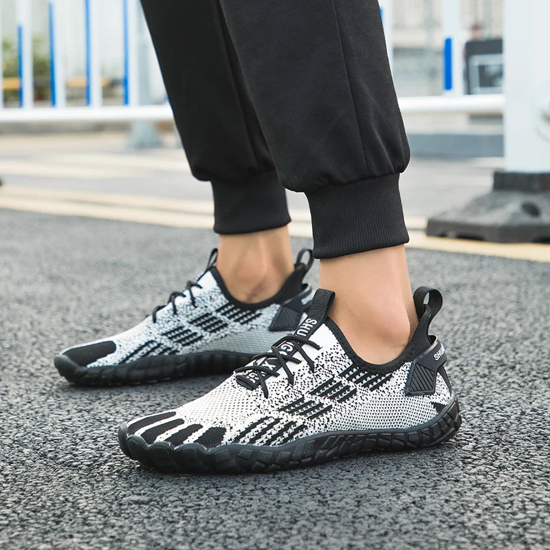 Water Shoes for Men Barefoot Beach Shoes Breathable Sport Shoes Quick Dry River White Sea Aqua Sneakers Soft Beach Sneakers