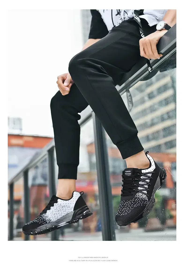 2025 Thick-Soled Sports Shoes Youth Mesh Breathable Running Shoes Trendy Spring Summer Korean Large Black and White Shoes Walk