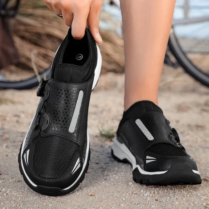 Outdoor Mountain Bike Riding Shoes With Anti Slip Soles Suitable For Riding Sports Shoes That Are Lightweight Sizes For 39-46