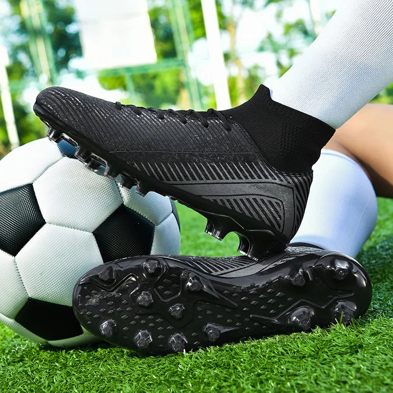 New Men's Professional Soccer Shoes Non-slip Football Boots Unisex Breathable Futsal Sports New Cleats Drop Shipping Ultralight