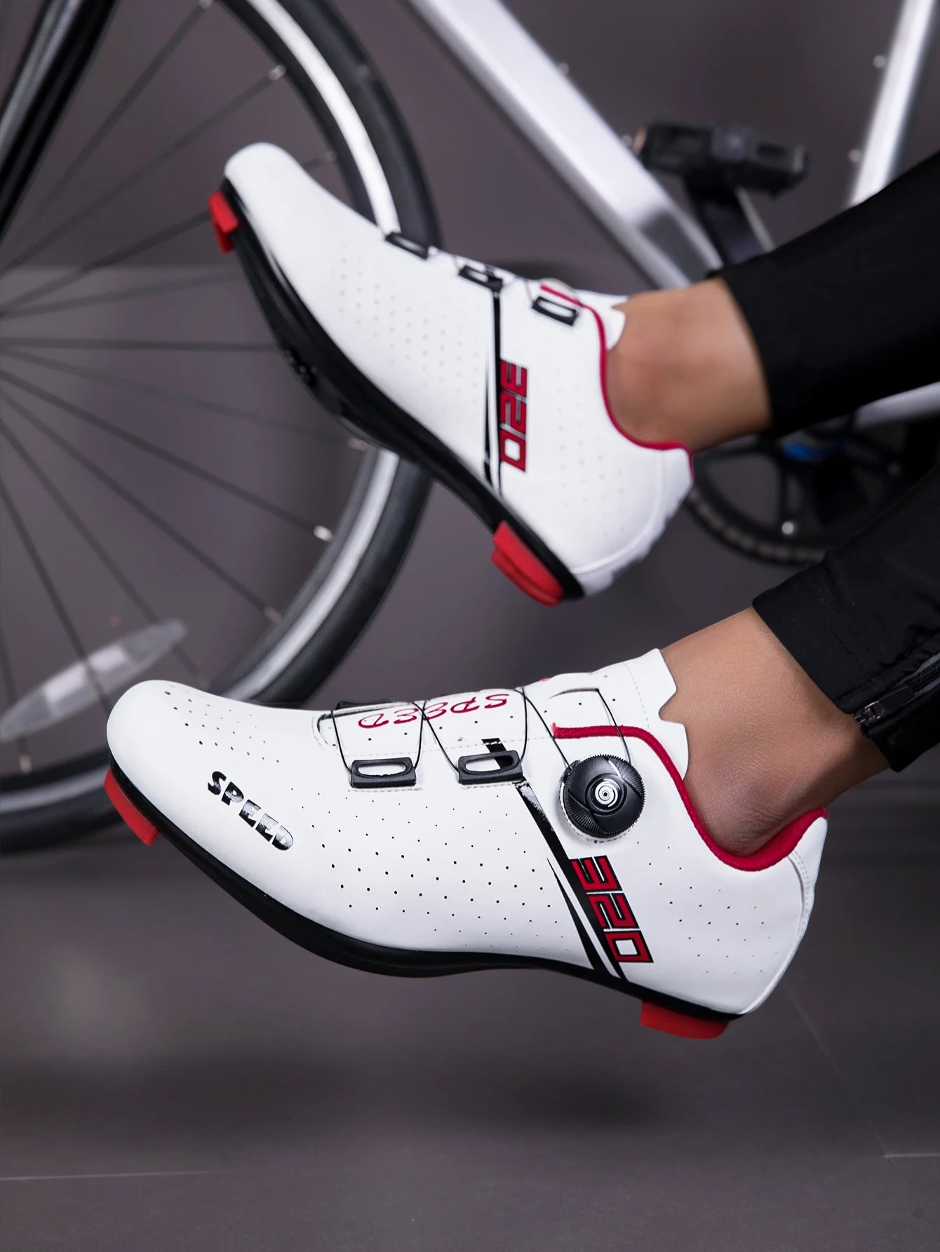 Men's Cycling Shoes Road Cycling Sports Shoes Women's MTB Racing Competition Self-Locking Cycling Shoes SPD Cleats Cycling Shoes