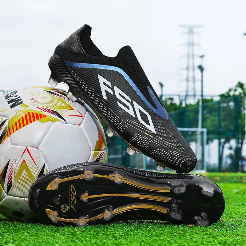 New Men's Soccer Shoes Hot-Selling Grass Cleats High-Quality Match Outdoor Football Boots Non-Slip Boys High-Top Lightweight Sneakers