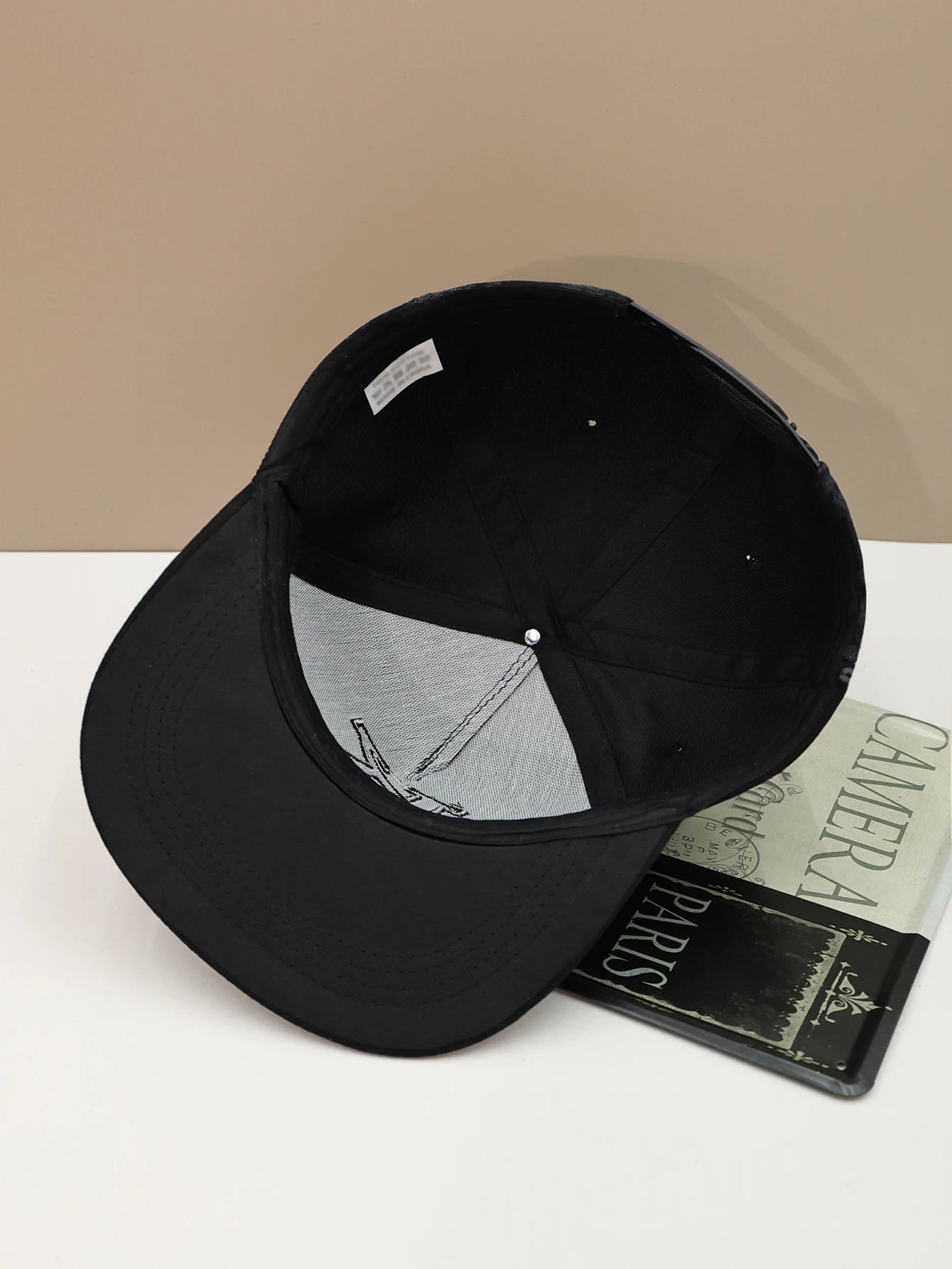 1pc K letter embroidered hip-hop baseball cap with sun visor and flat brim cap