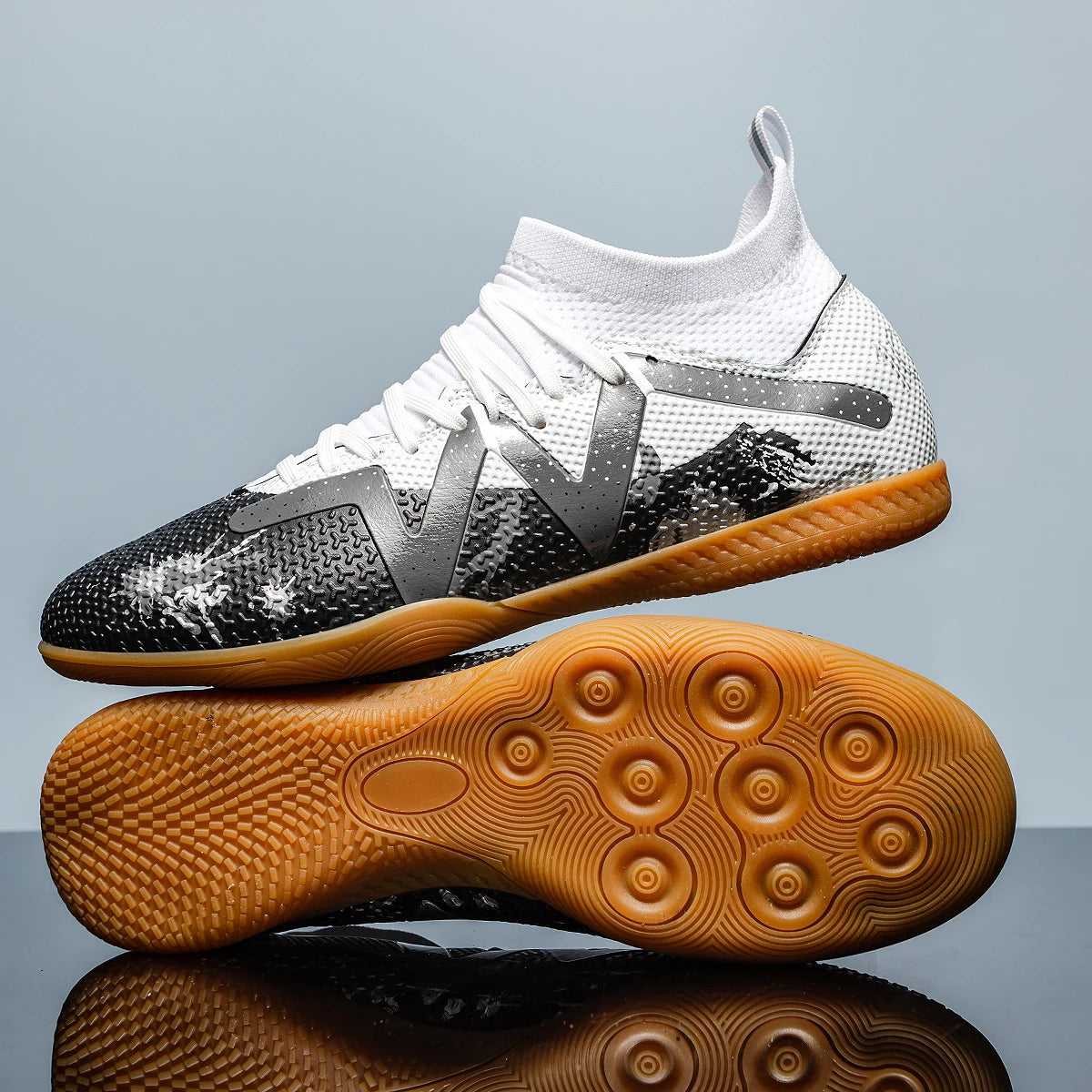 Men's Soccer Shoes Professional Match TF Football Boots Unisex Ultralight Match Hot Sale Women's Sneakers High-Quality Breathable