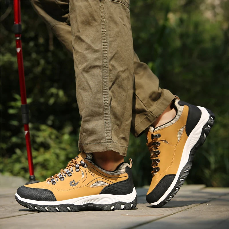 Autumn and Winter Men's Waterproof Hiking Shoes, Outdoor PU Leather Sports Shoes, Wear-Resistant, Walking, Tactical