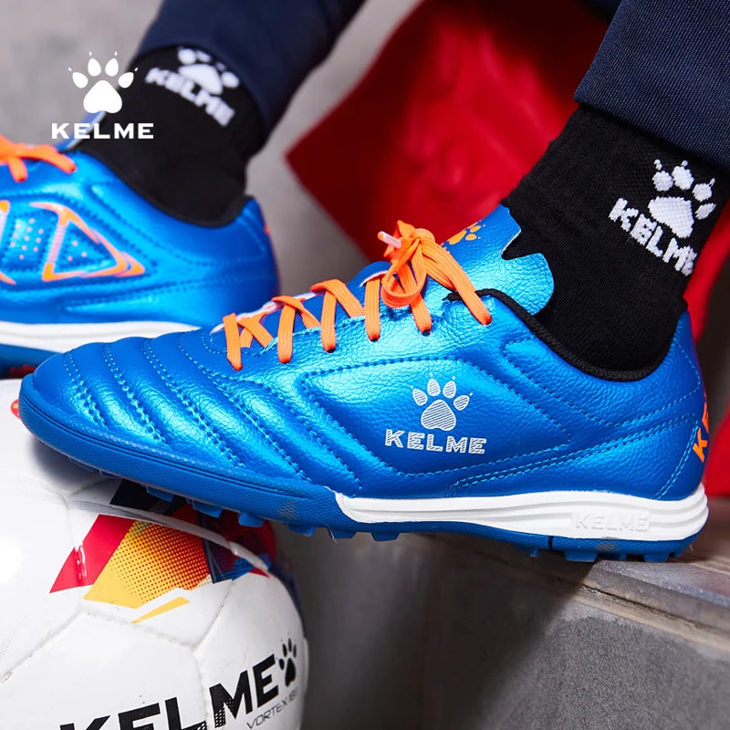 KELME Men Training TF Soccer Shoes Artificial Grass Anti-Slippery Youth Football Shoes AG Sports Training Shoes 871701